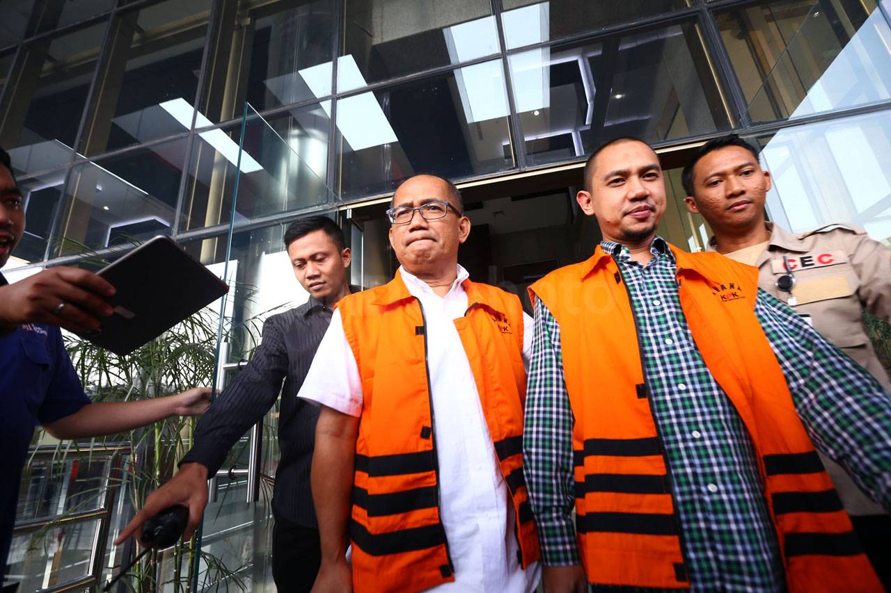 KPK Lanjutkan Pemeriksaan...