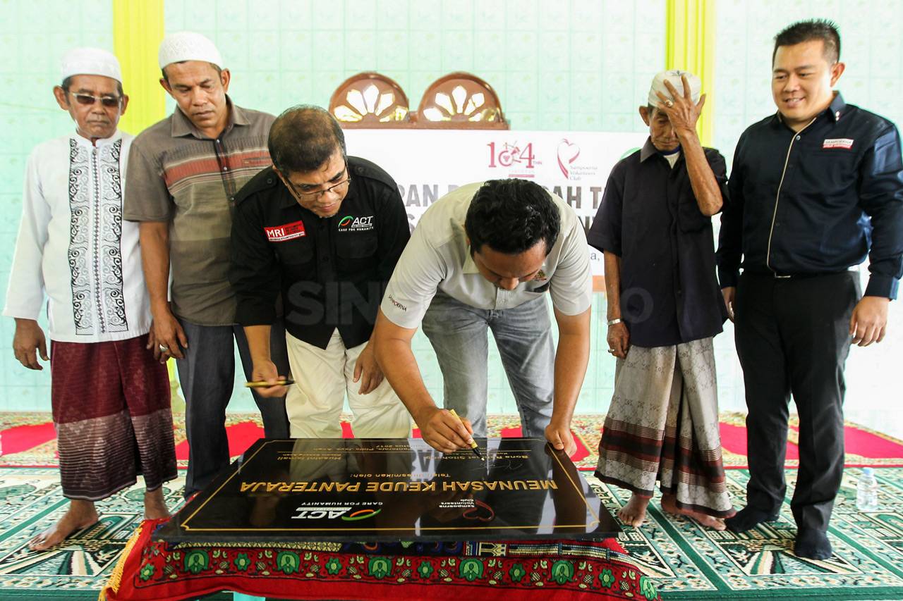 Sampoerna dan ACT Renovasi...