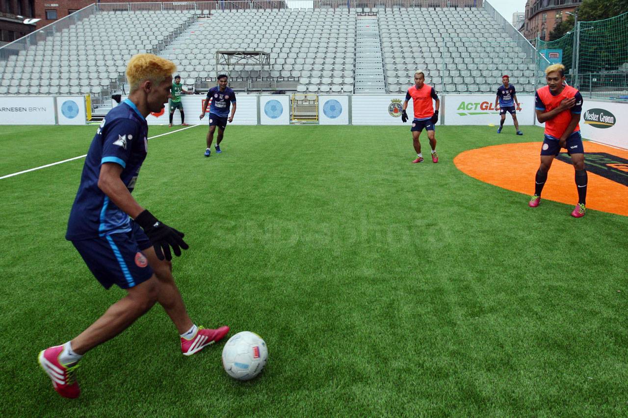 Timnas Indonesia Uji...