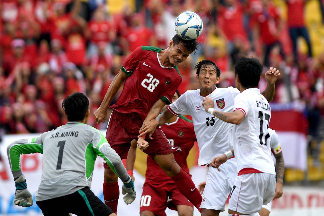 Bungkam Myanmar, Timnas...