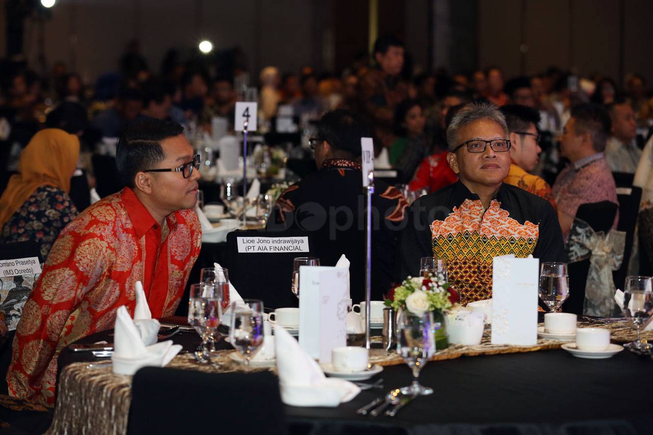 Rayakan Ulang Tahun...