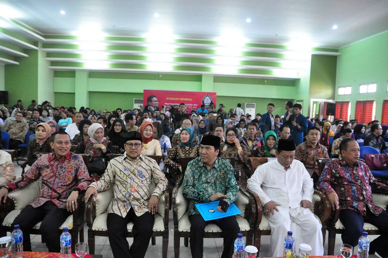 Muhaimin Iskandar Beri...