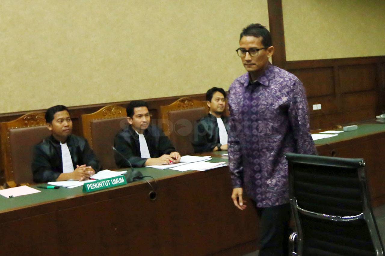 Angelina Sondakh Jadi...