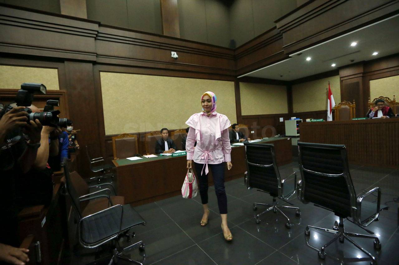 Angelina Sondakh Jadi...