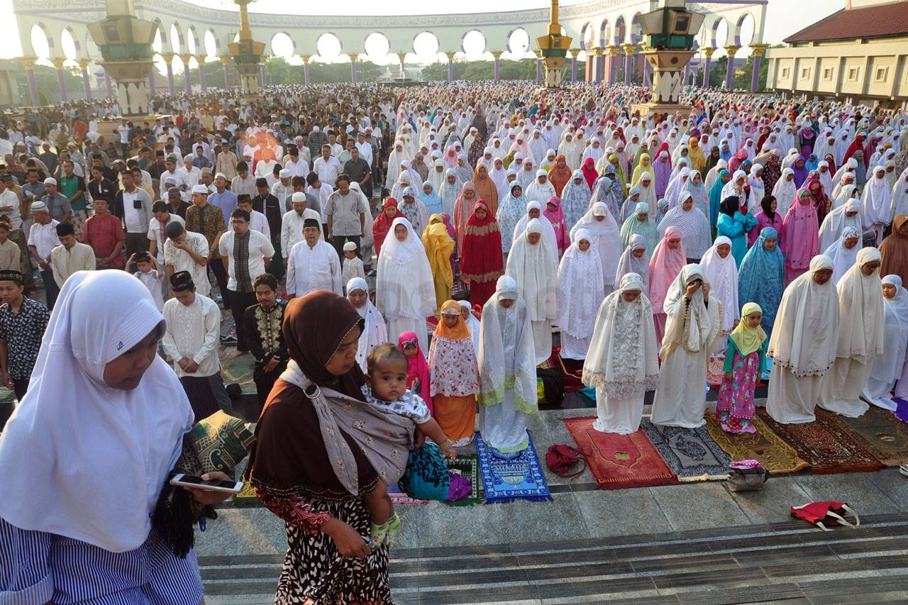 Salat Idul Adha di Masjid...