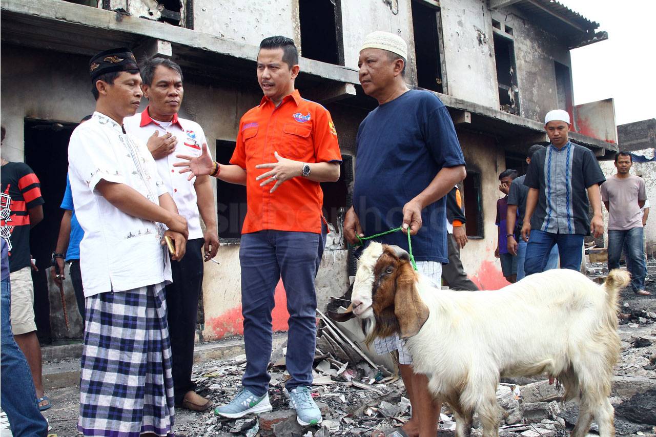 Rescue Perindo Serahkan...
