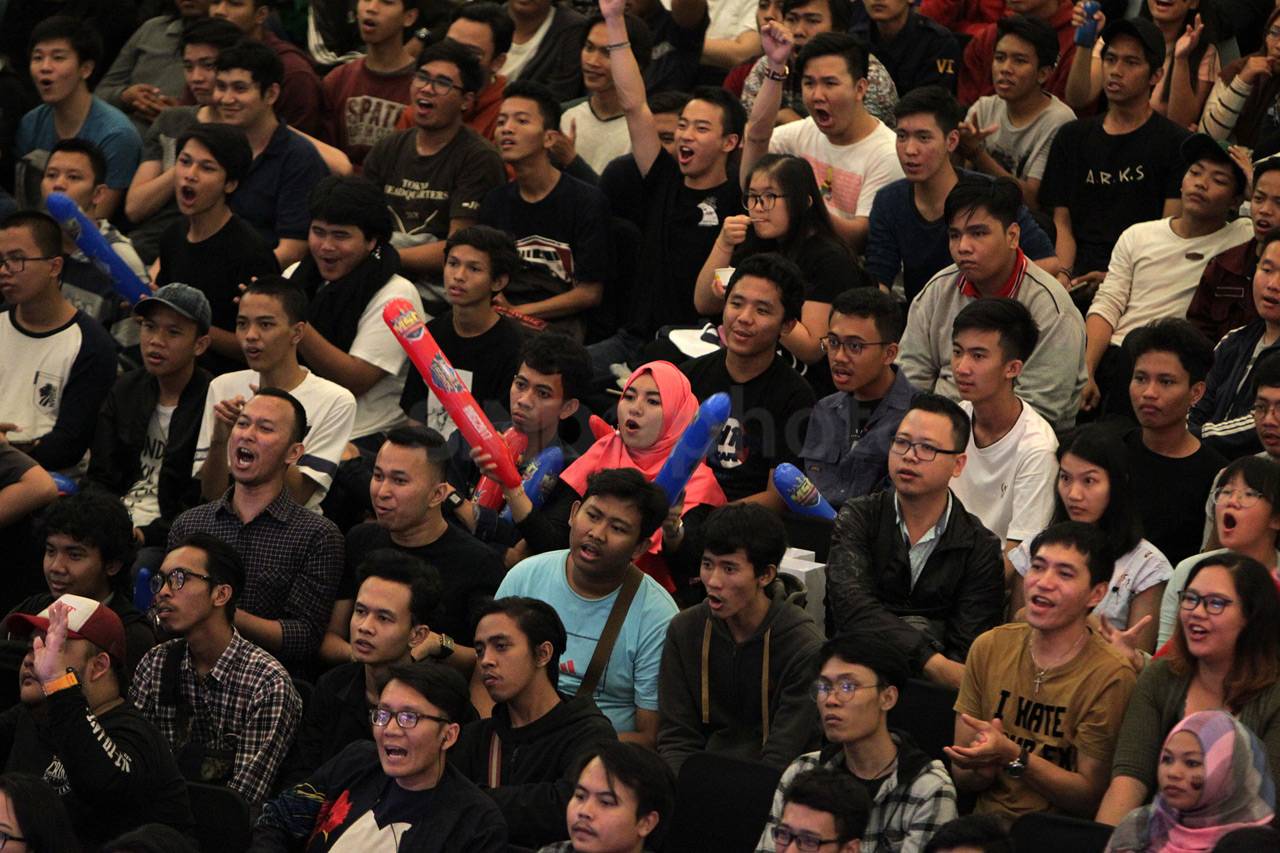 Ribuan Gamers Padati...