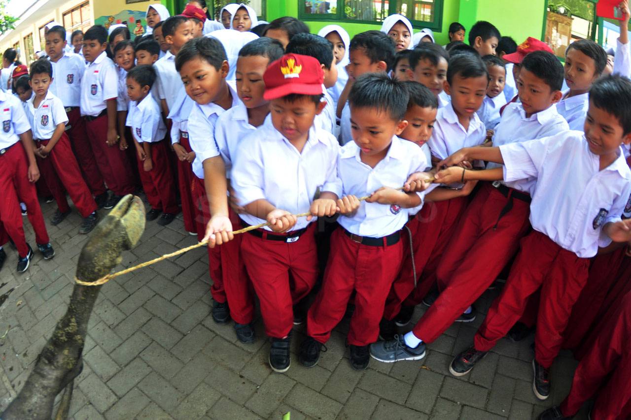Pendidikan Berkurban...