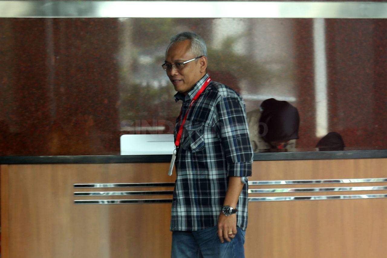 KPK Panggil Anggota...