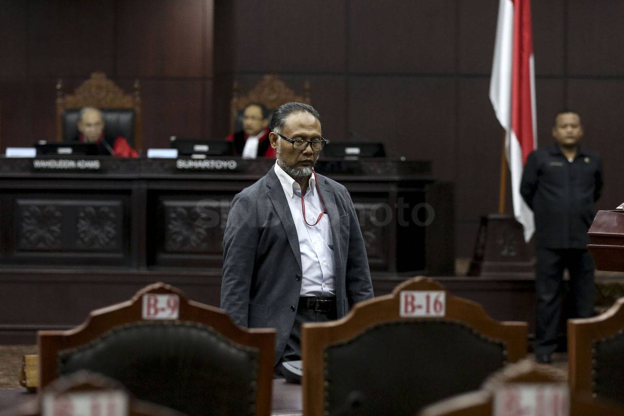 Bambang Widjojanto Jadi...