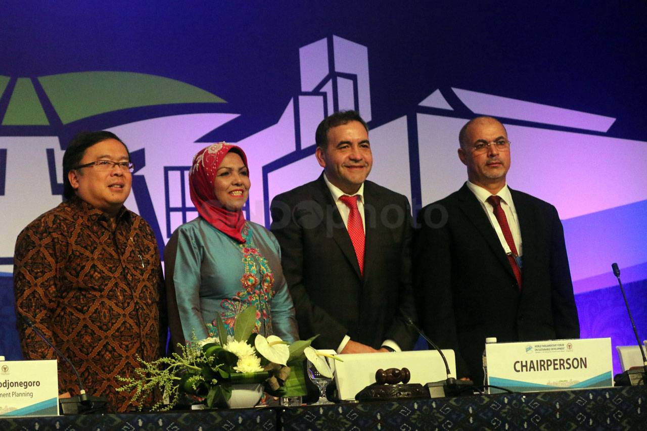 Forum Parlemen Dunia...