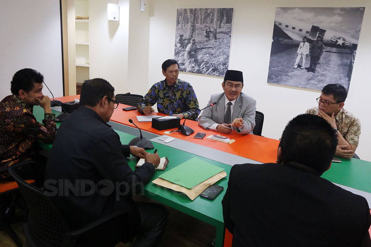Pansus Angket KPK Temui...