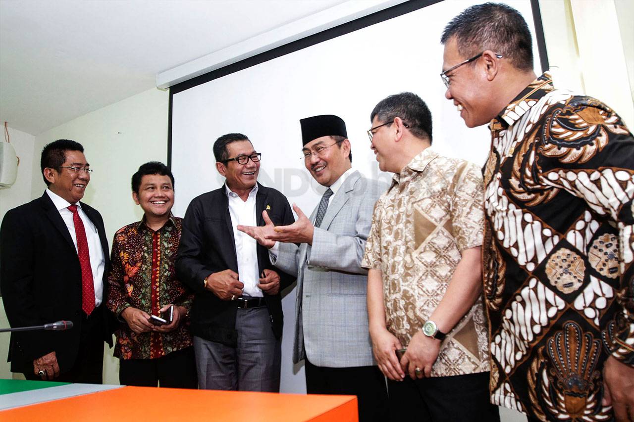 Pansus Angket KPK Temui...