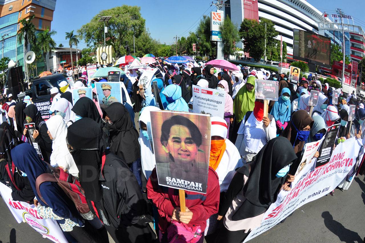 Aliansi Masyarakat Semarang...