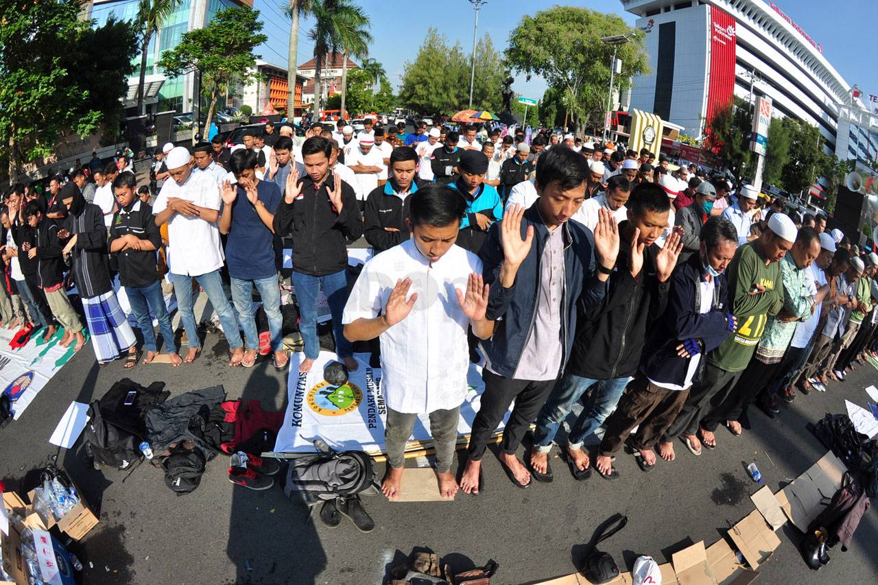 Aliansi Masyarakat Semarang...