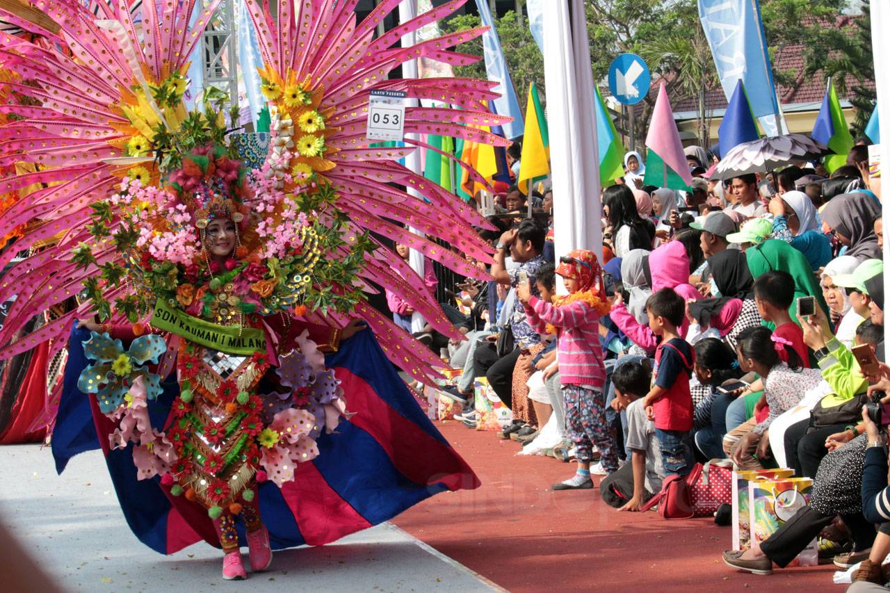 Warna-Warni Malang Flower...