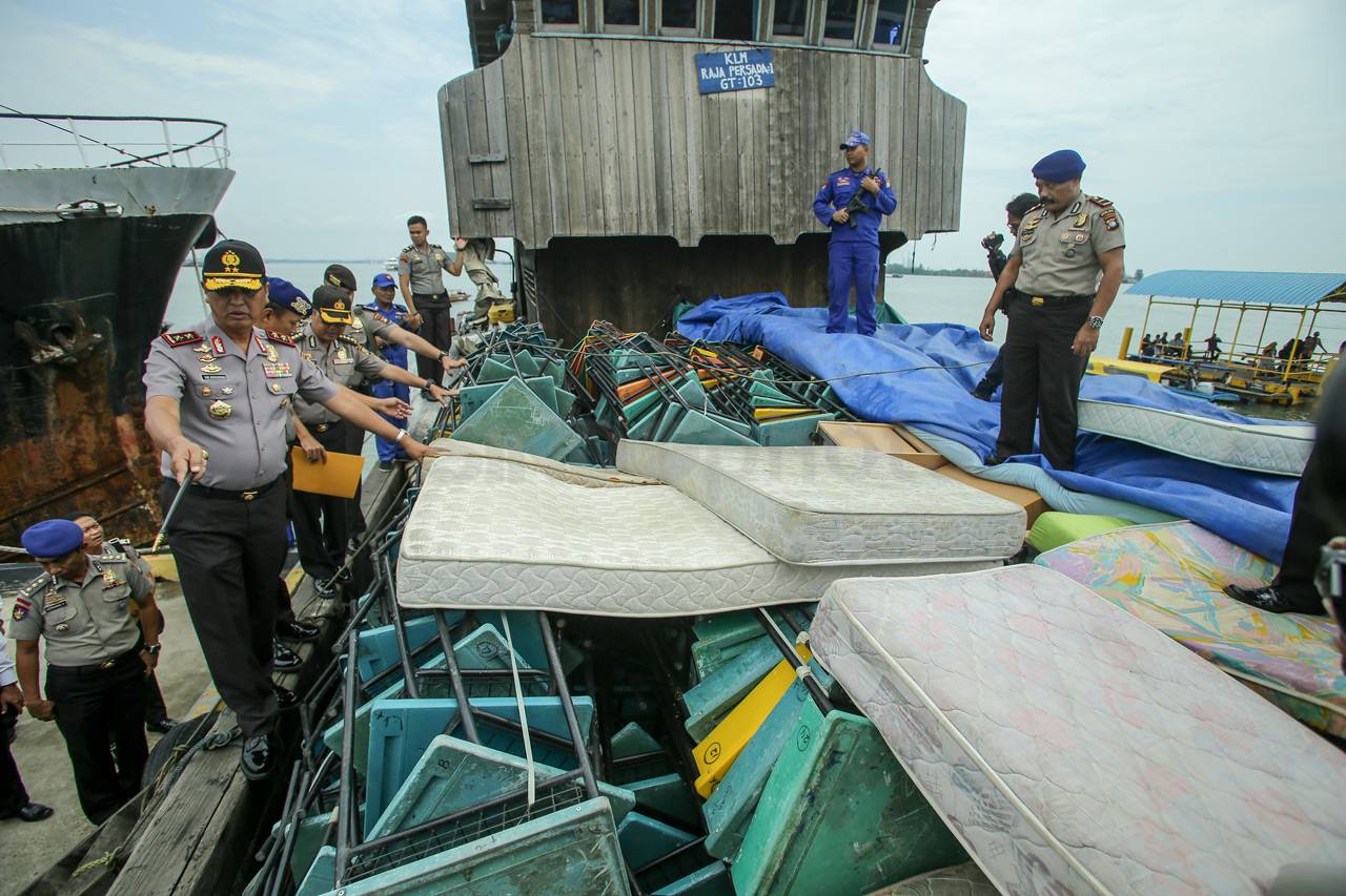 Polisi Gagalkan Penyelundupan...