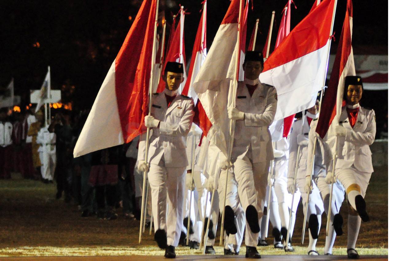 Atraksi Drumband Meriahkan...