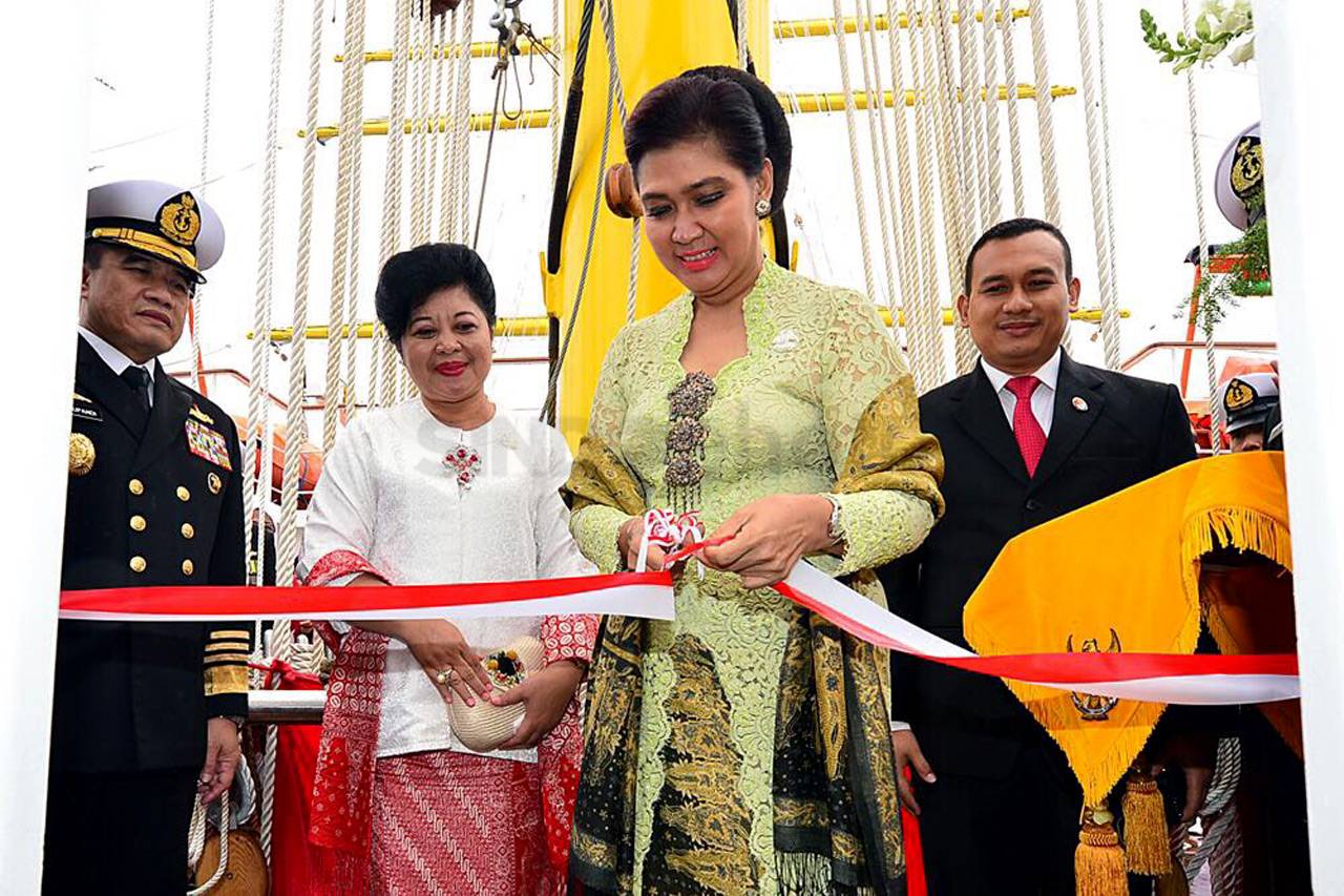 Peresmian Kapal Layar...