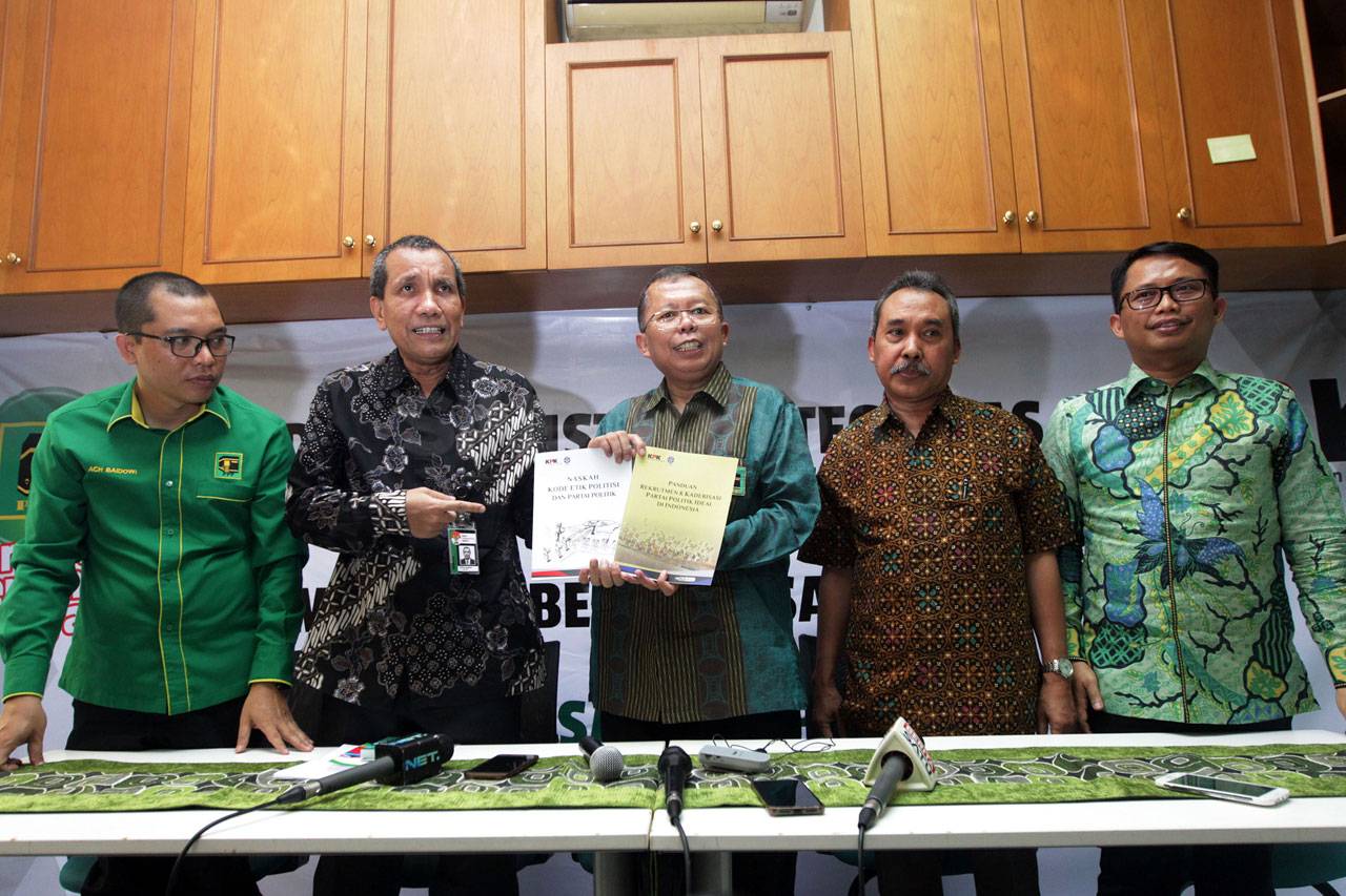 Bahas Sistem Integritas...