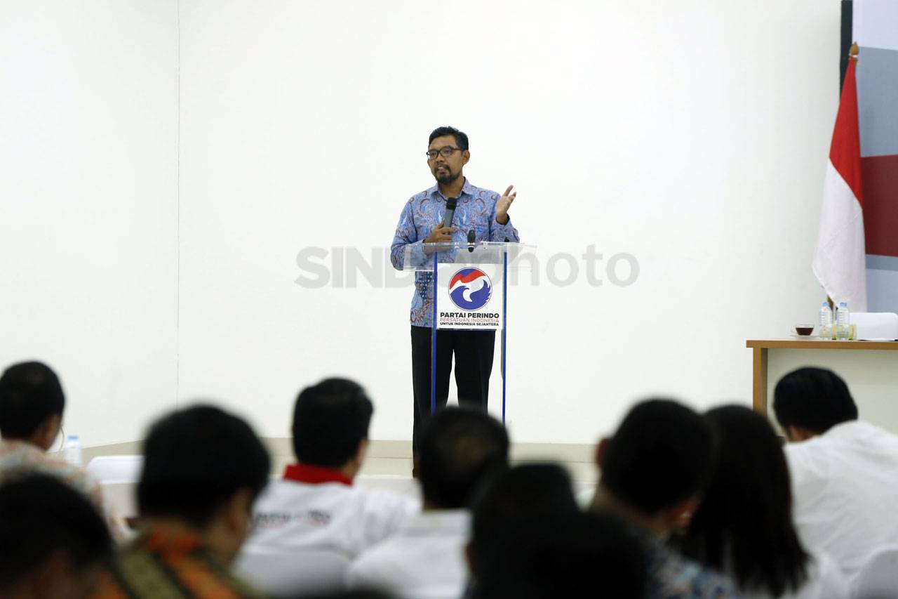 Partai Perindo Gelar...