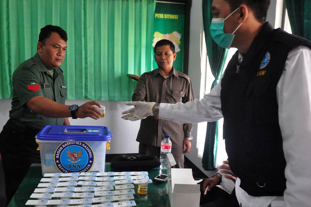 BNN Lakukan Tes Urine...