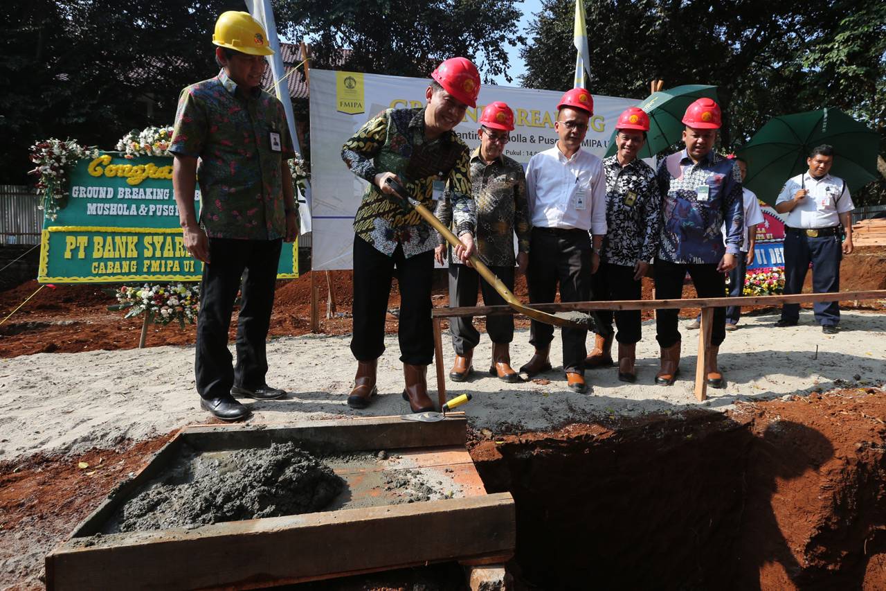 Mandiri Syariah Dukung...