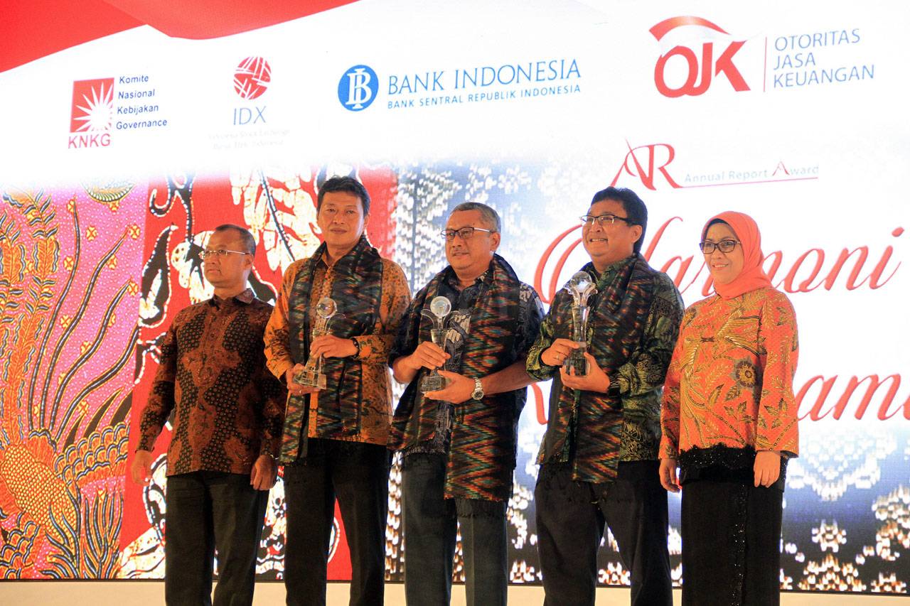 Bank Mantap Raih Penghargaan...