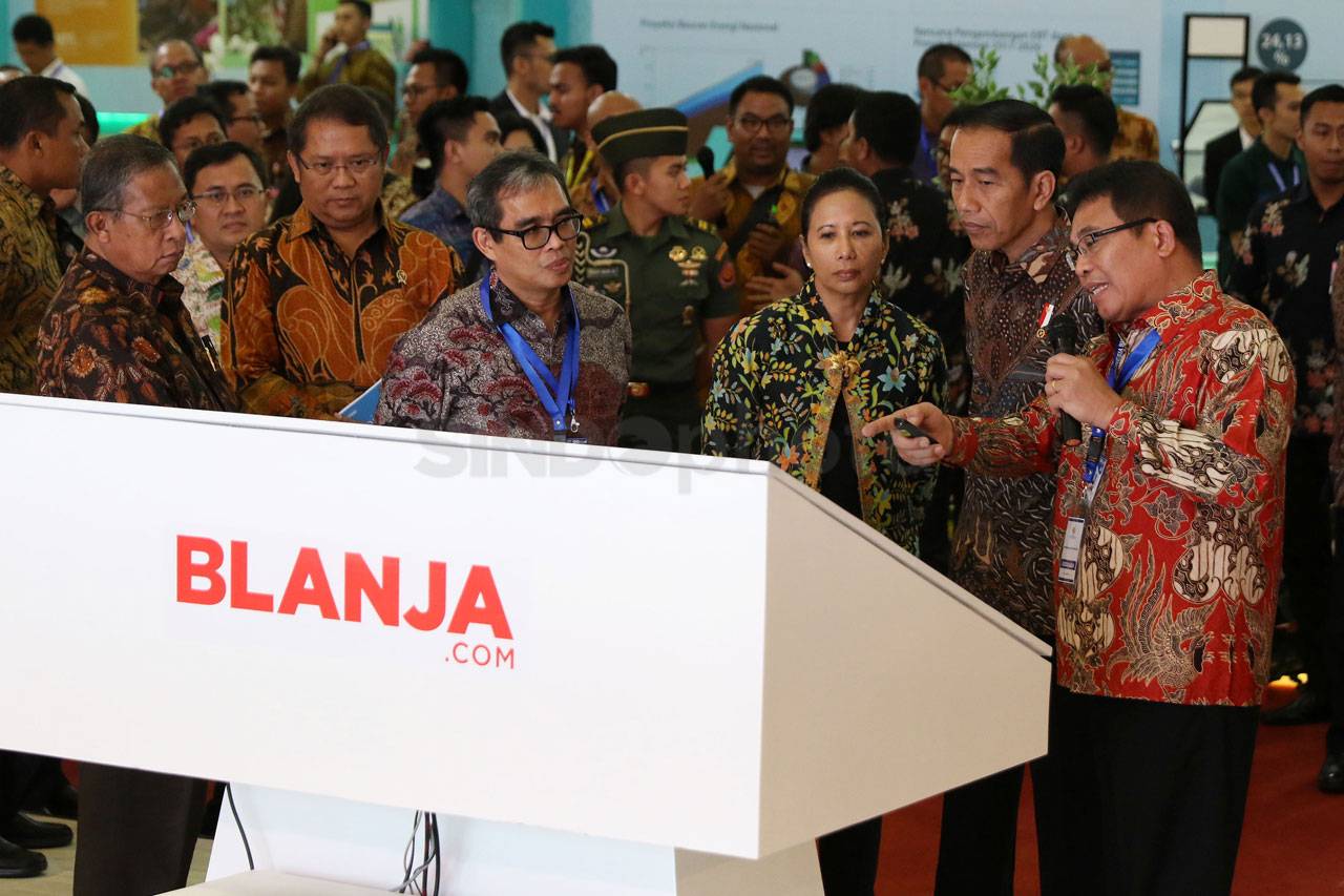Presiden Jokowi Buka...