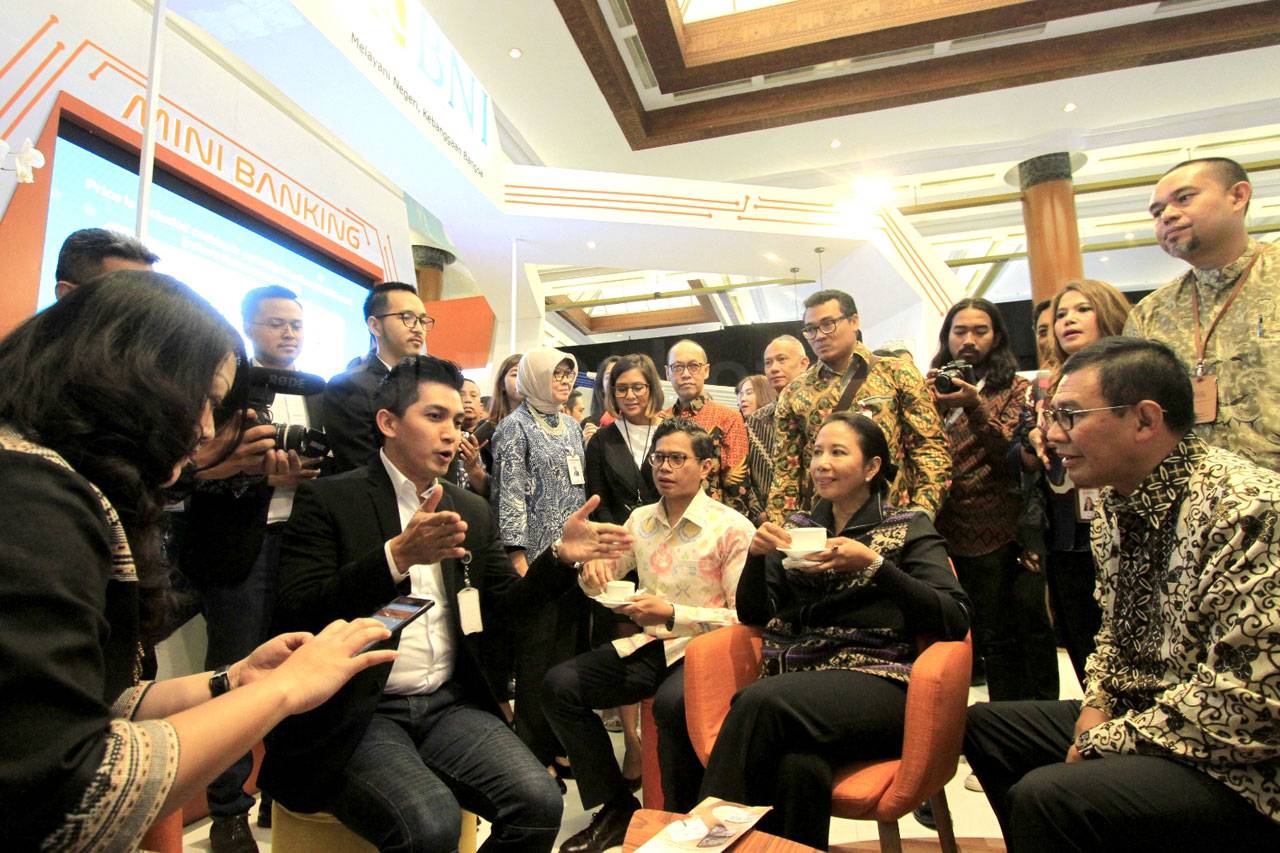 Menteri BUMN Buka Garuda...