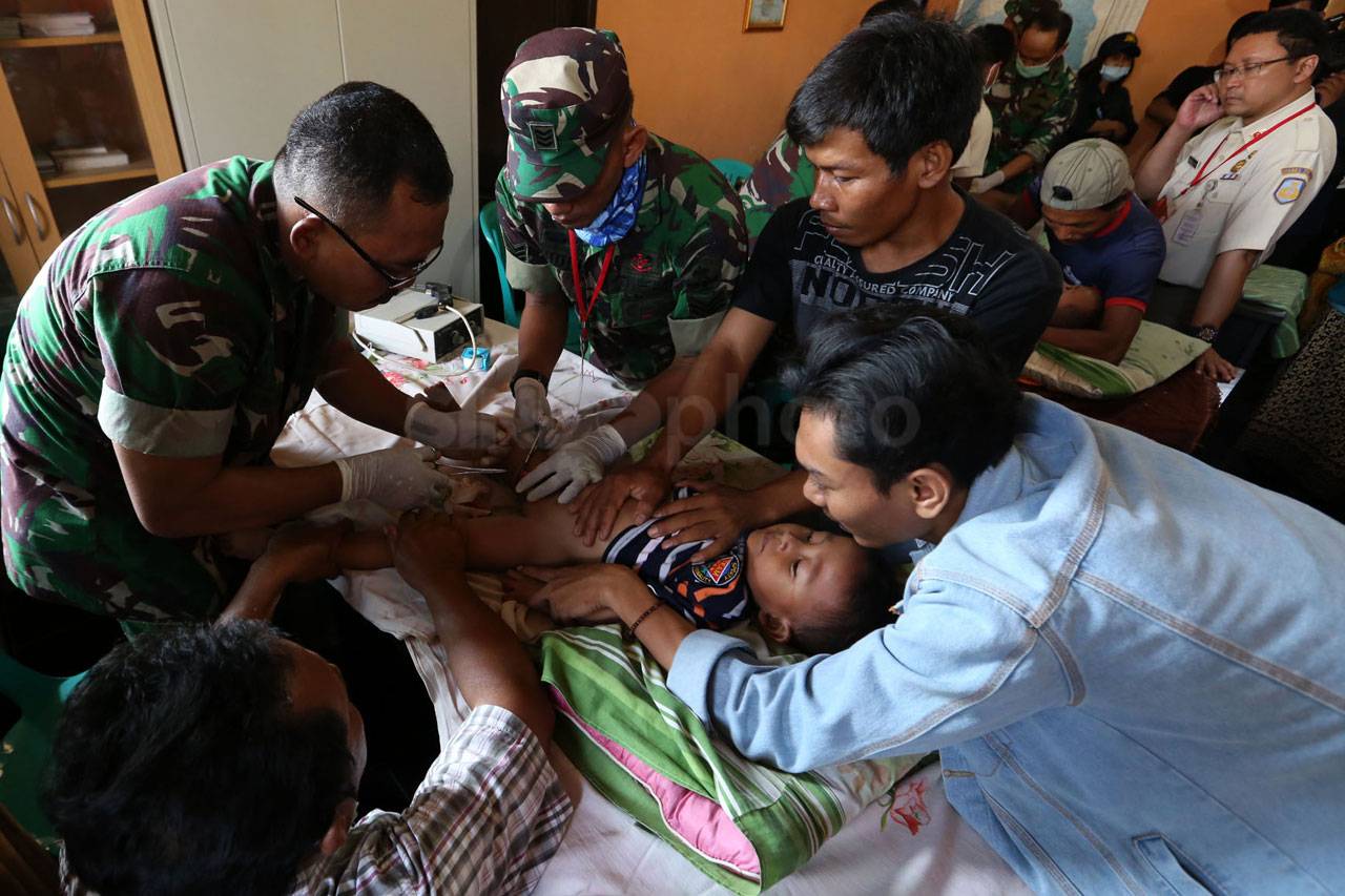 Rayakan HUT TNI, KRI...