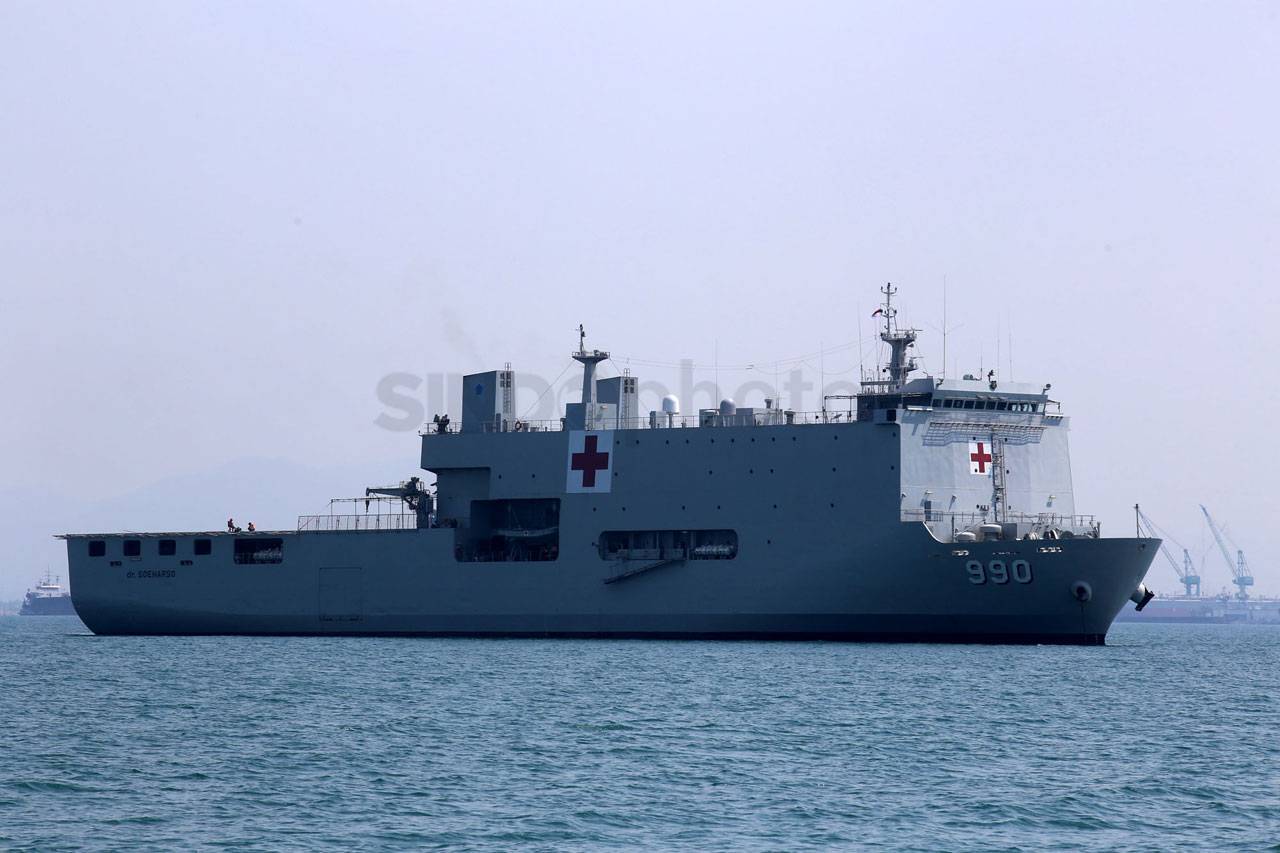Rayakan HUT TNI, KRI...