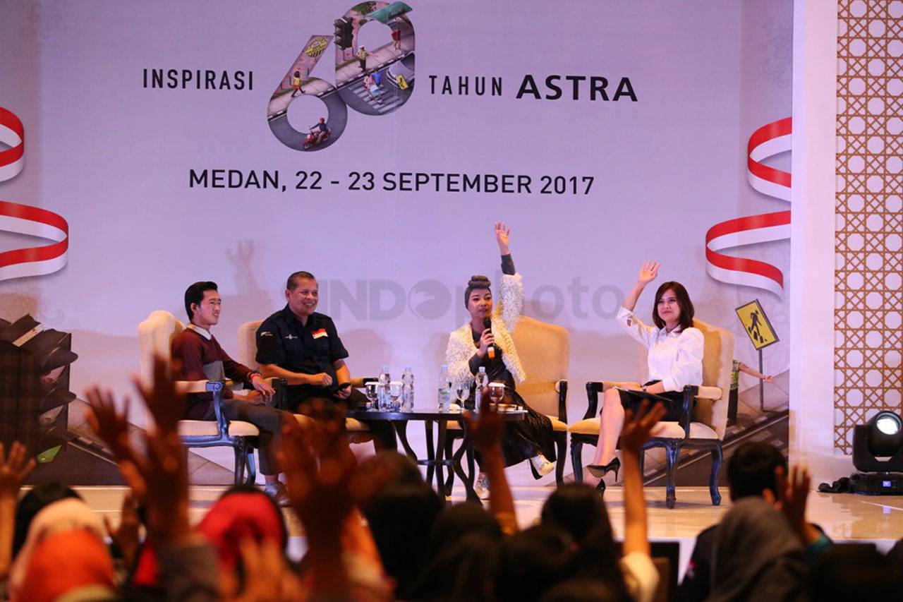 Astra Rayakan HUT Ke-60...