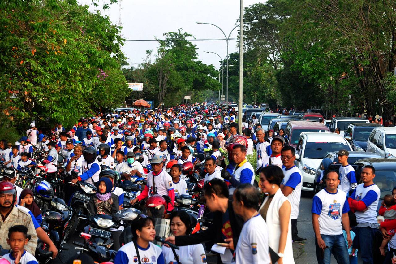 Touring Kendaraan Terbanyak...