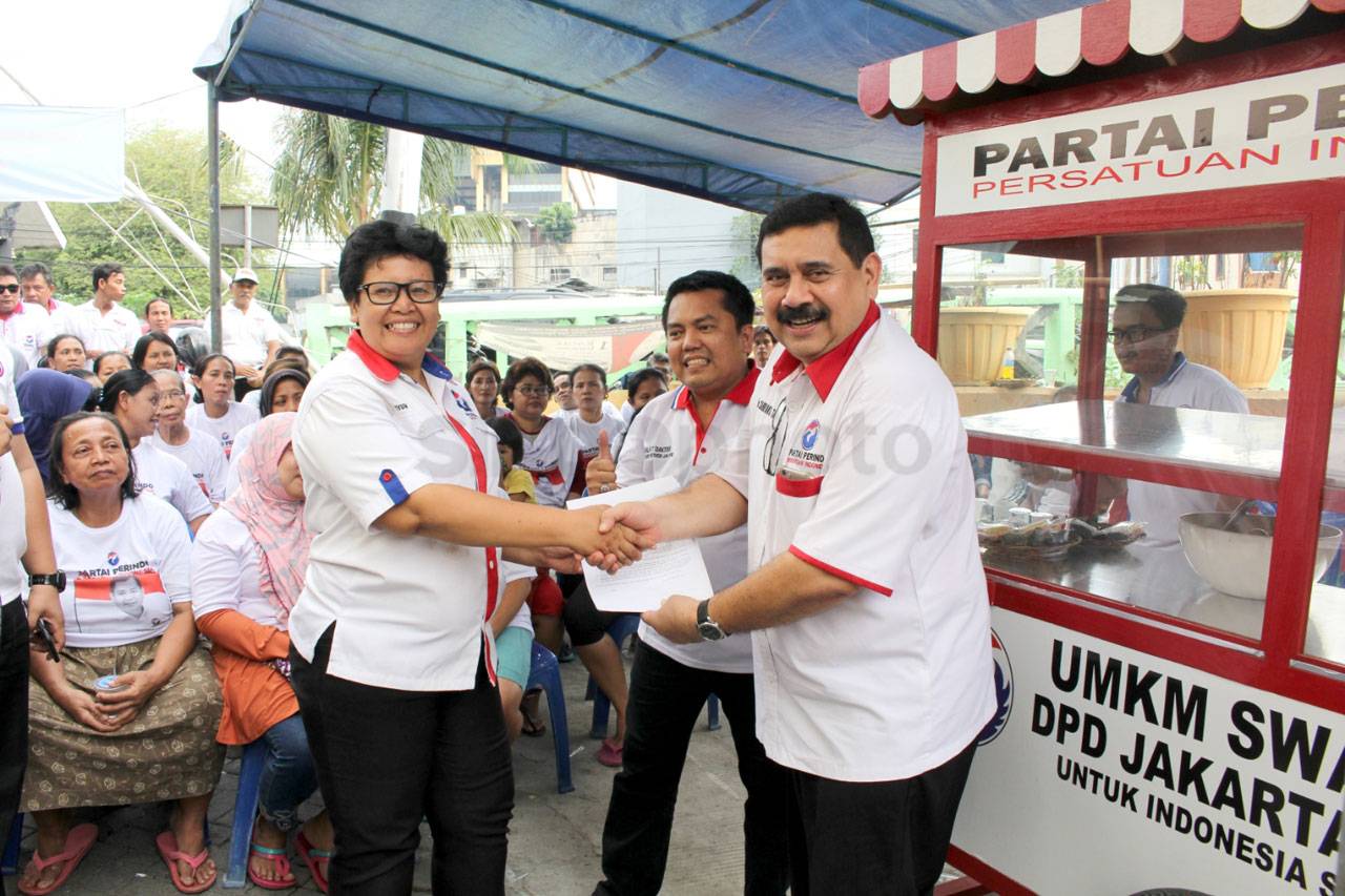 Partai Perindo DKI Serahkan...