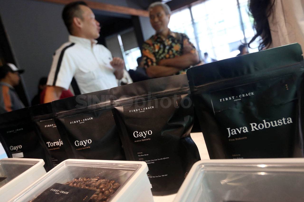 First Crack Coffee Buka...
