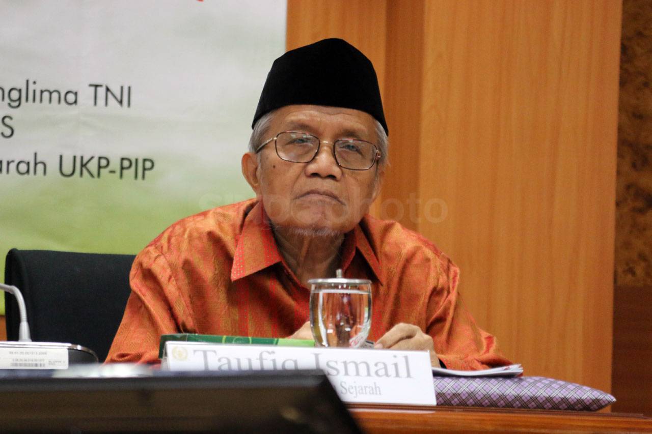 Fraksi PKS Selenggarakan...