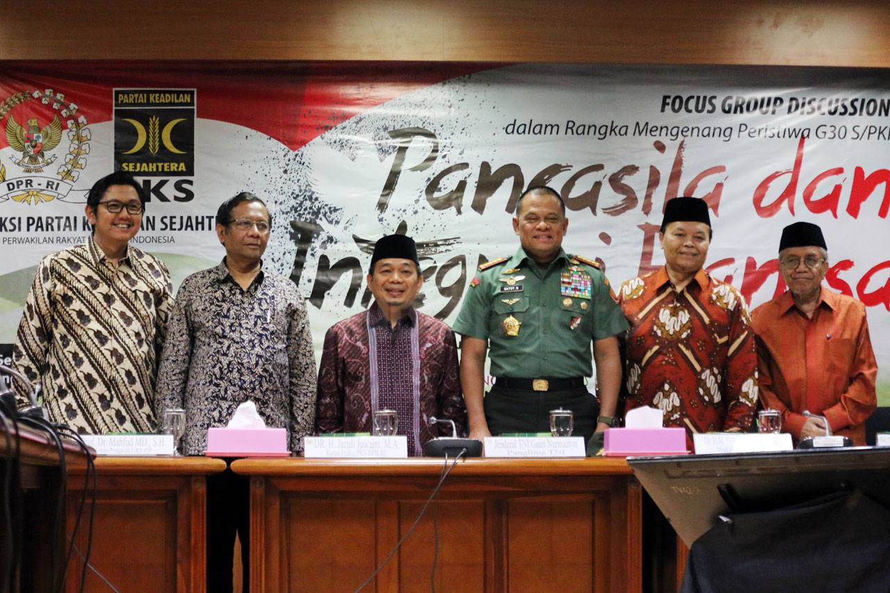 Fraksi PKS Selenggarakan...