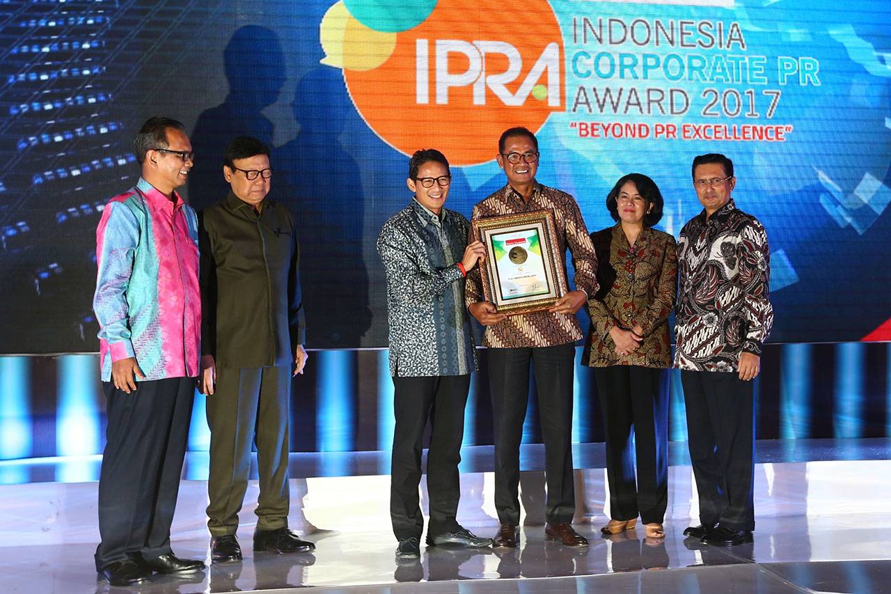 Meikarta Raih IPRA Award...