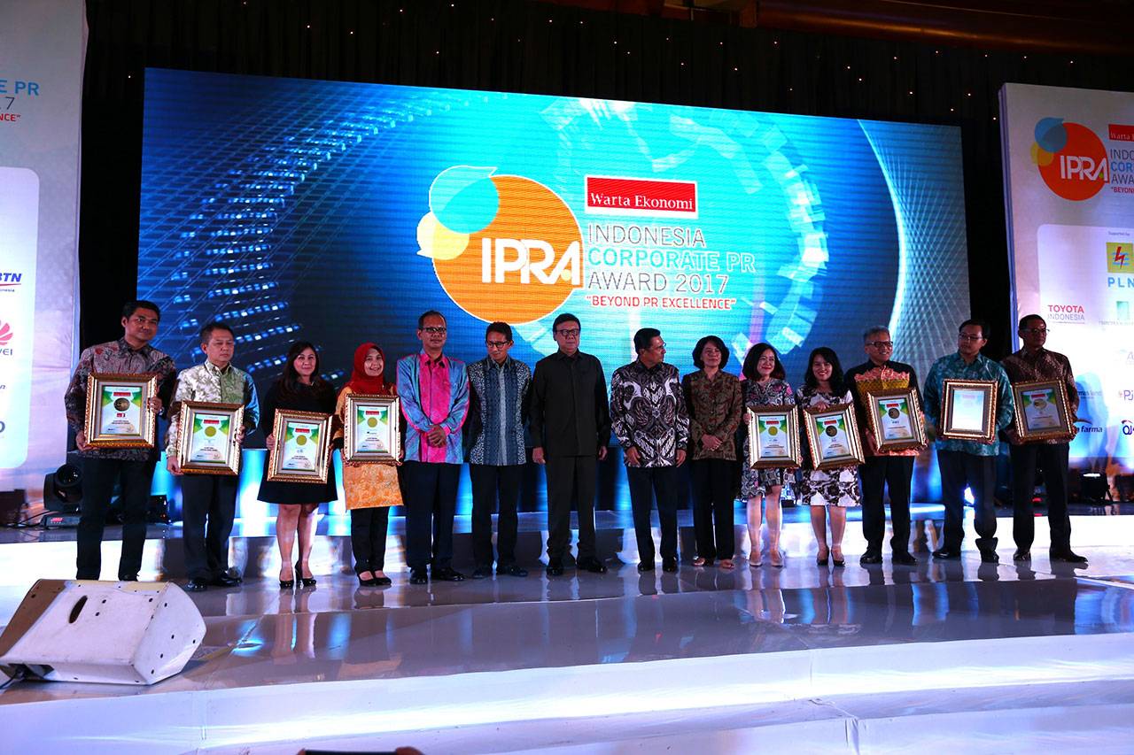 Meikarta Raih IPRA Award...