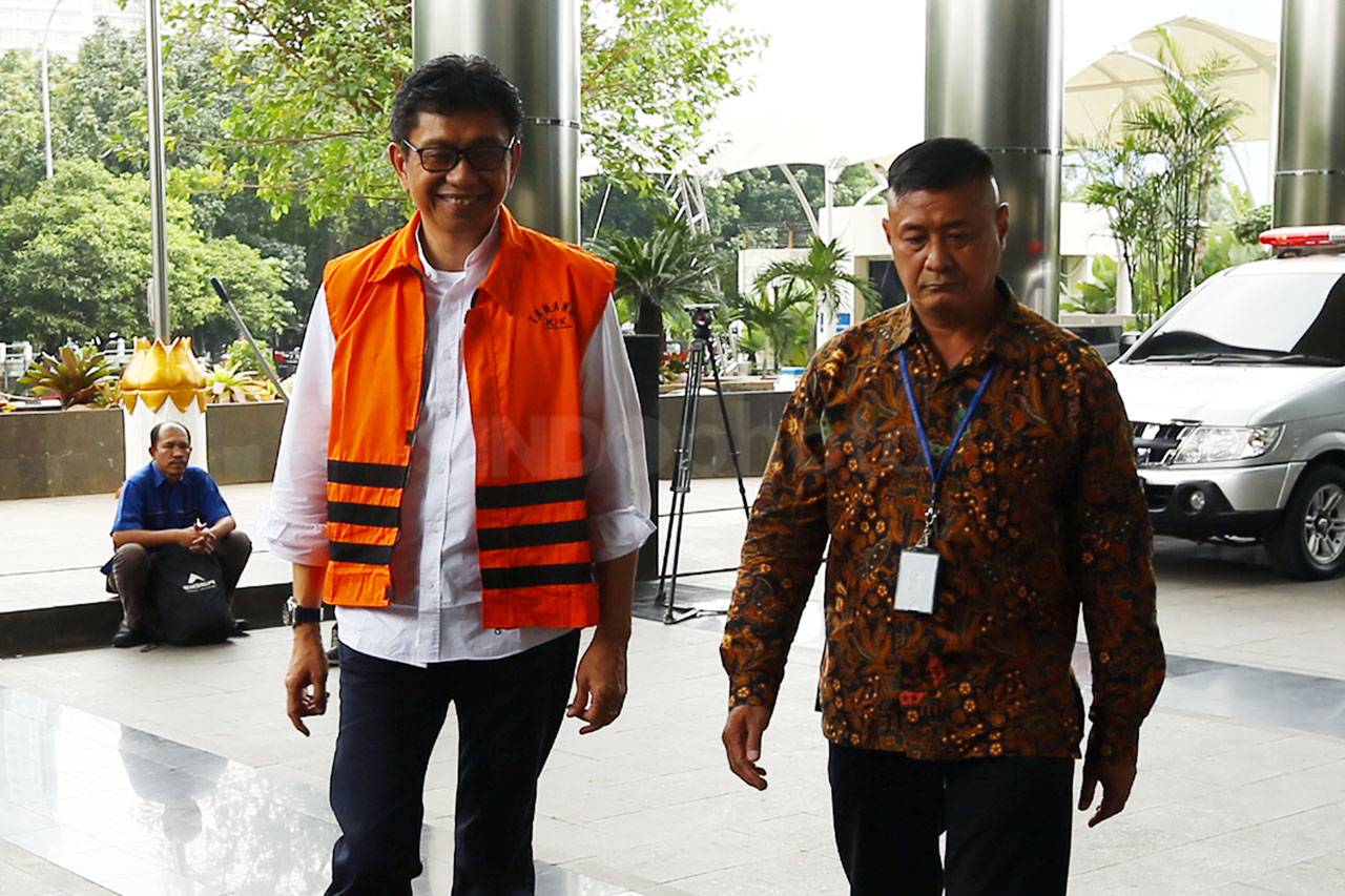 Wali Kota Batu Nonaktif...