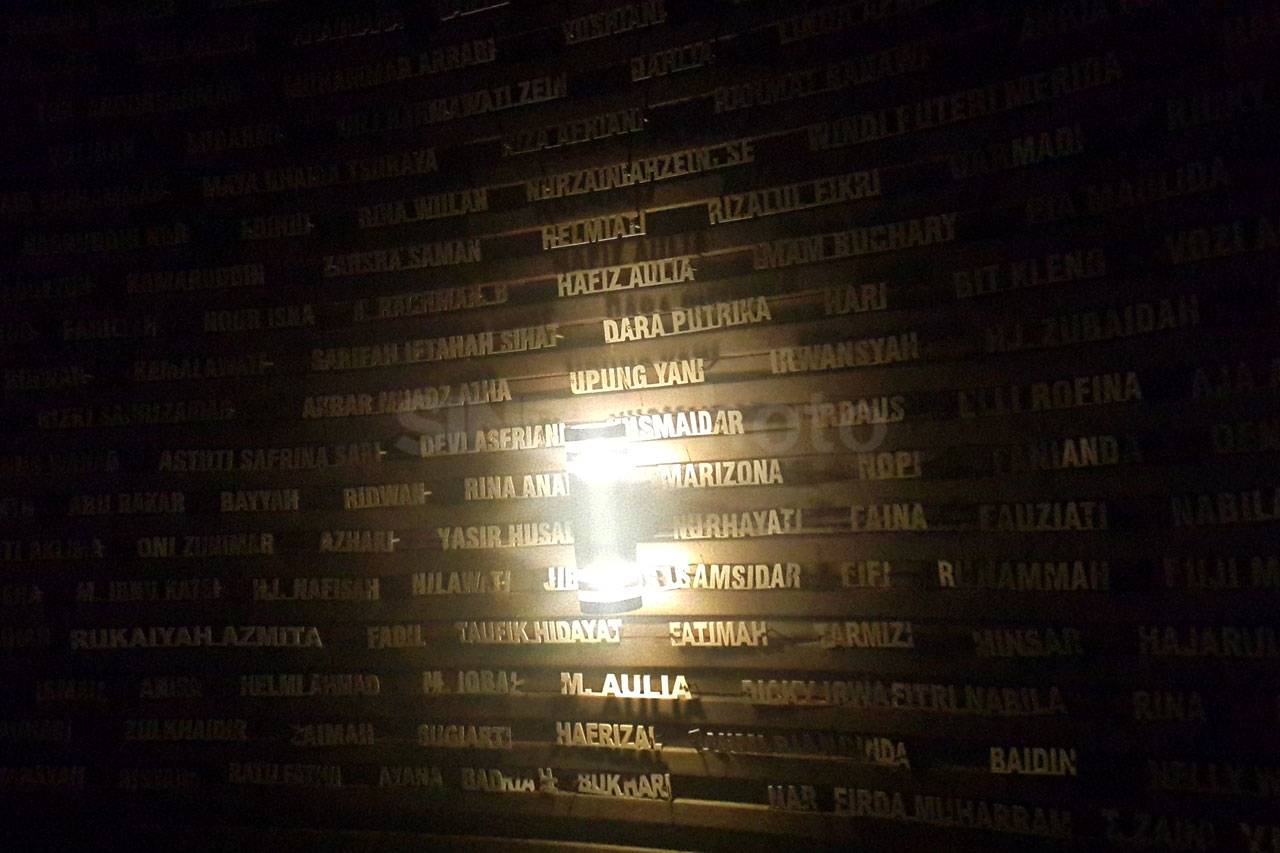 ​​Kapal...