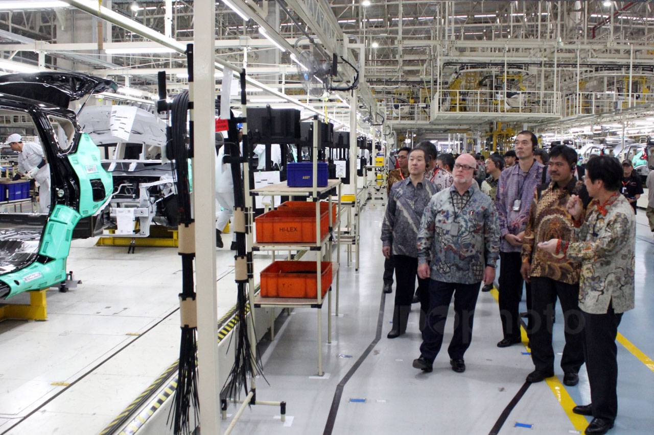 Mitsubishi Rayakan Pelepasan...