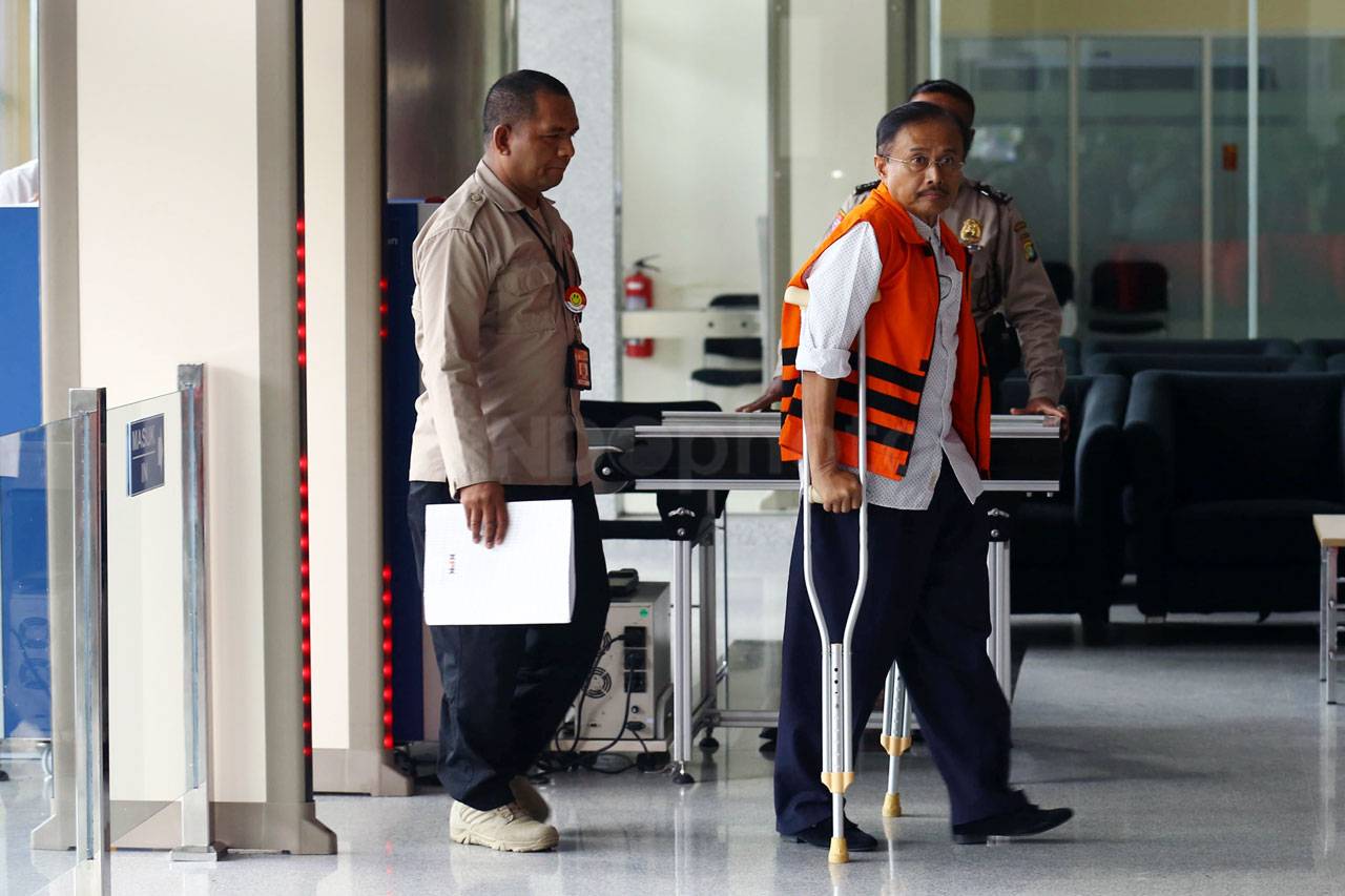 KPK Periksa Kepala Dinas...