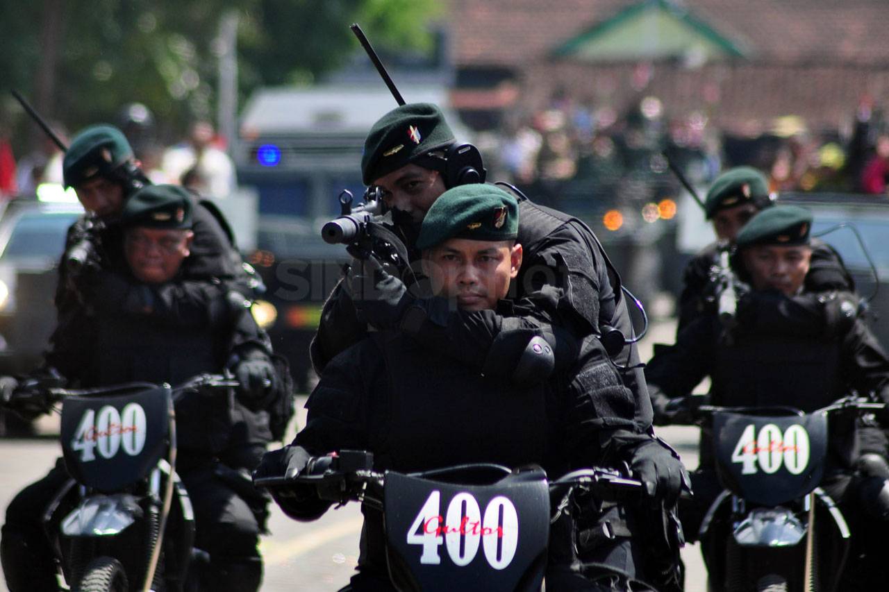 Semarak HUT TNI dan...