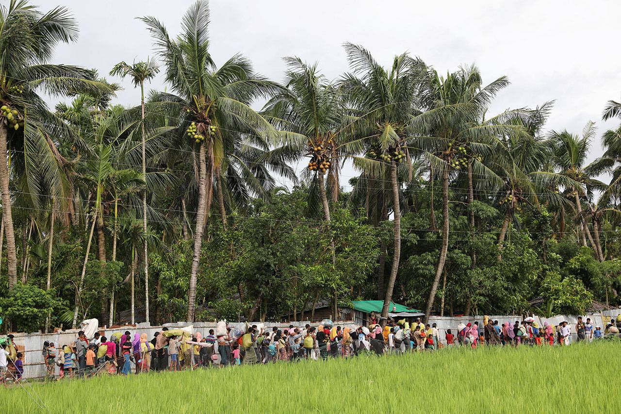Ribuan Pengungsi Rohingya...