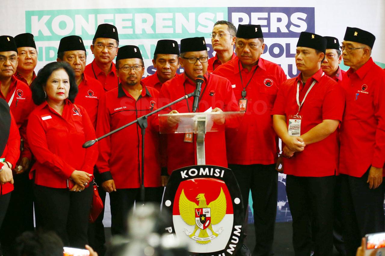 PDI Perjuangan Serahkan...
