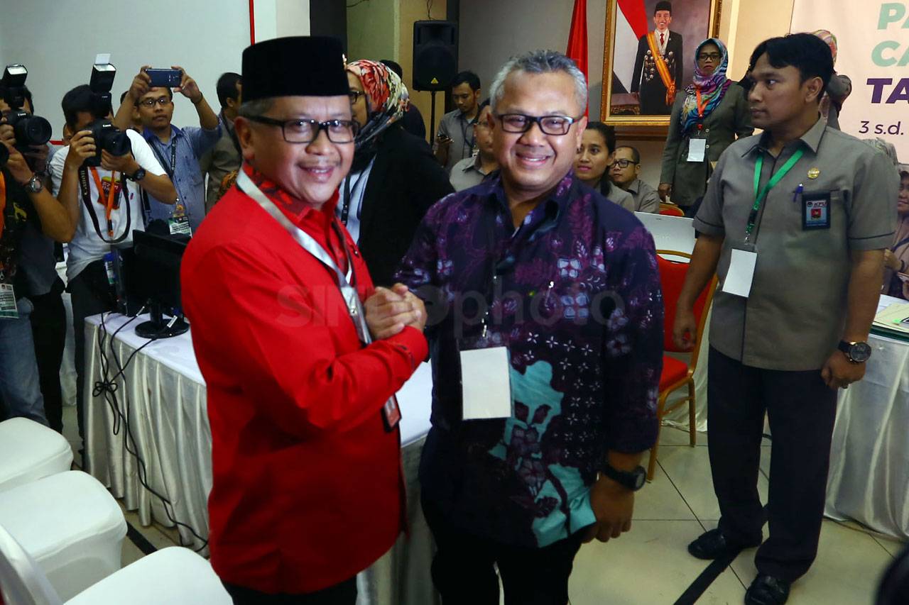 PDI Perjuangan Serahkan...
