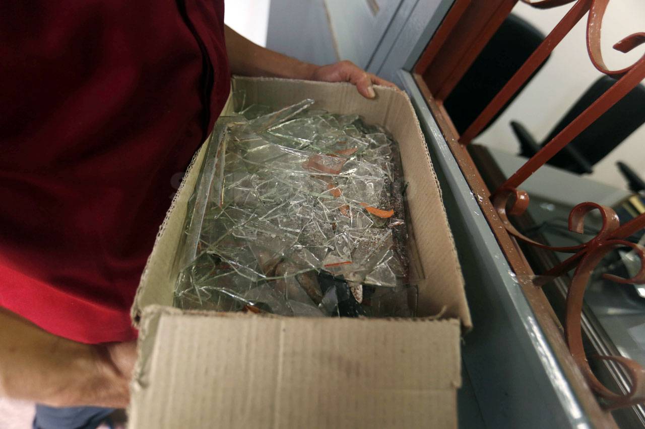 Kantor Kemendagri Dirusak...