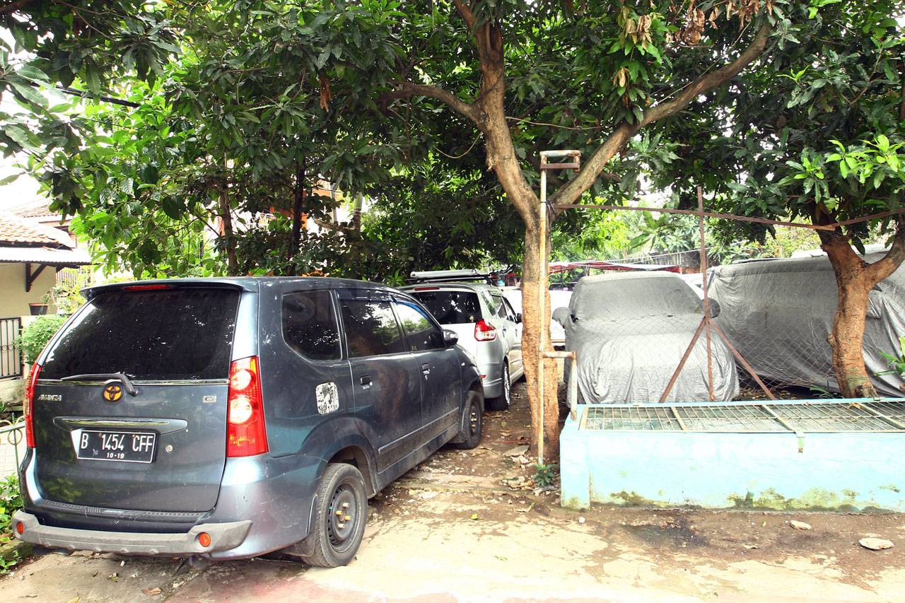 Lahan Parkir Kolektif,...